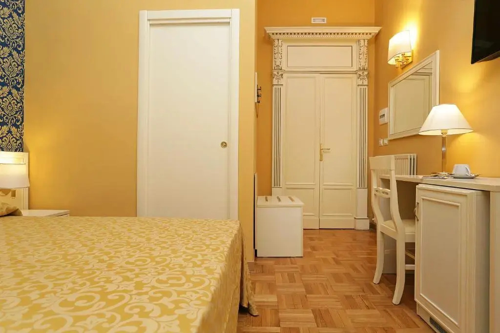 Double room (twin beds)