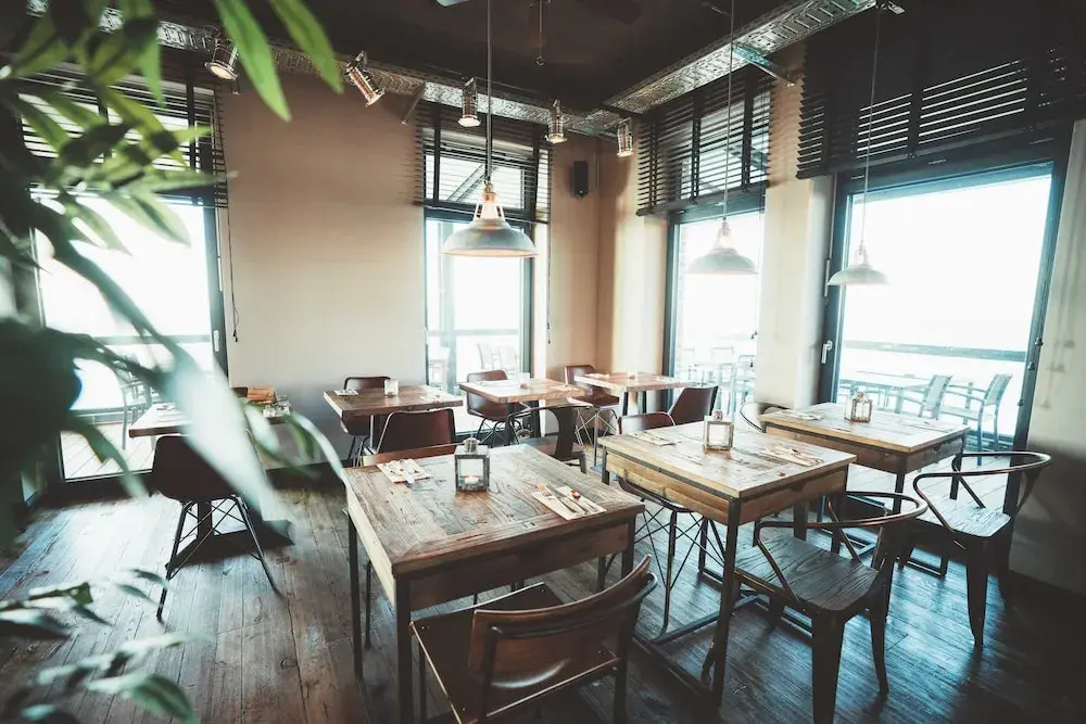 Food & Beverage