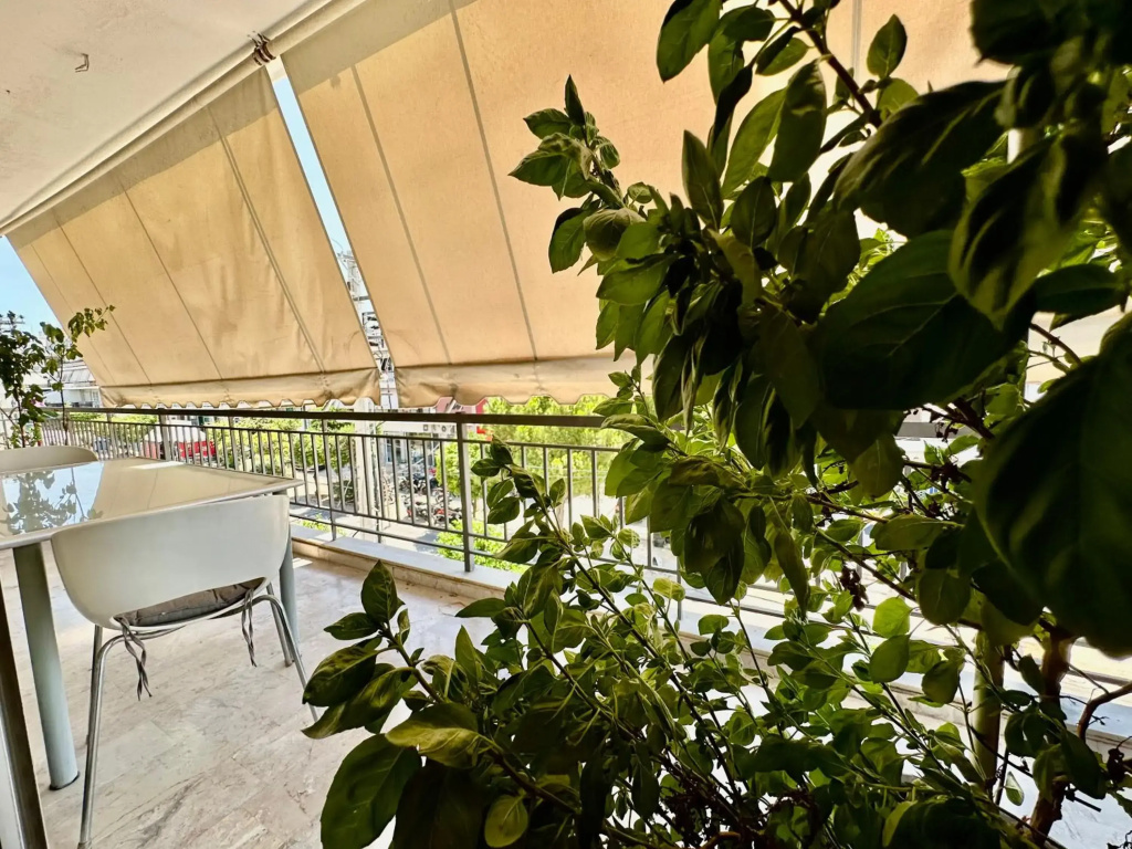 Sleeps 4 close to Iaso Oaka Mitera