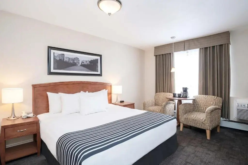 Sandman Hotels & Suites Calgary West - Chambres