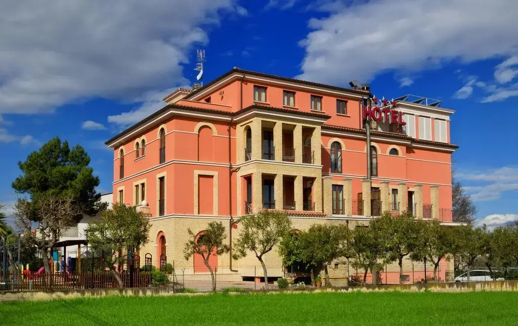 Hotel Ristorante Casa Rossa - Général