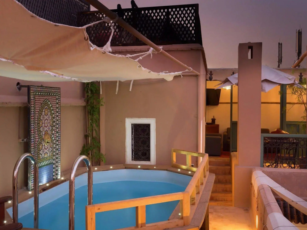 Hotel photo 11