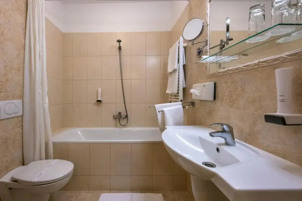 Hotel Kiss - Chambres
