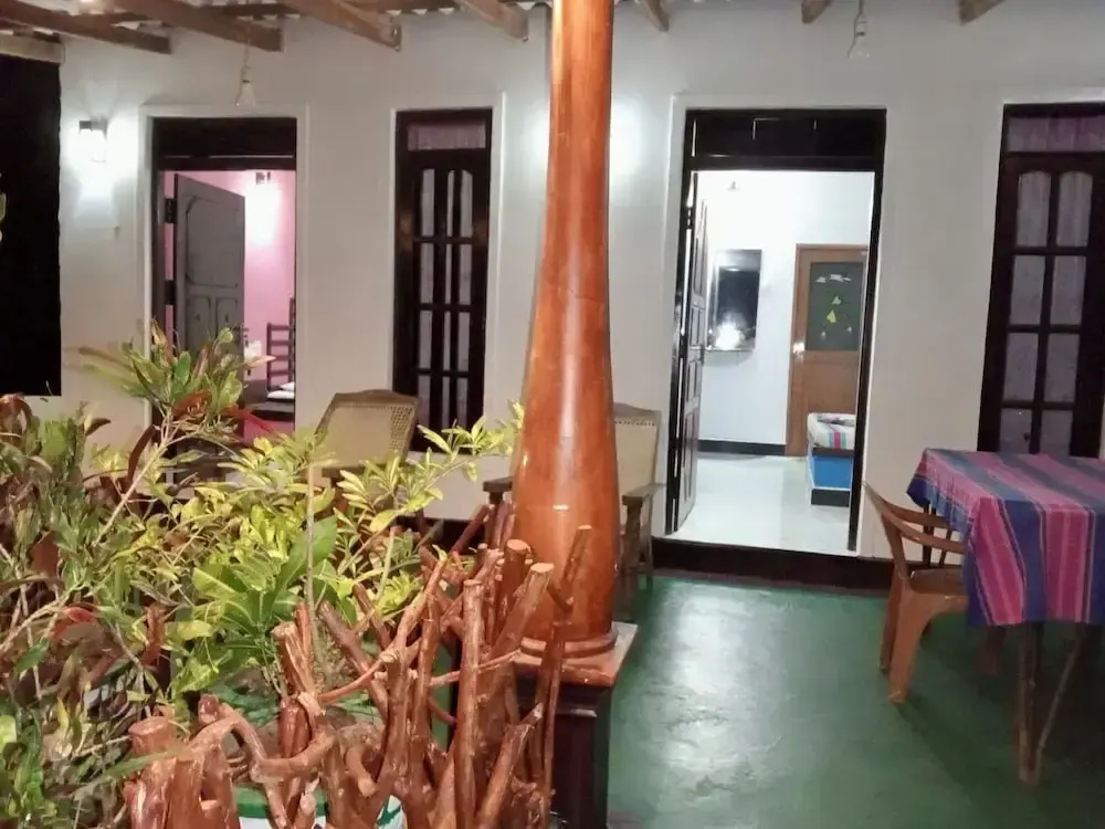 Lions Gate Homestay
