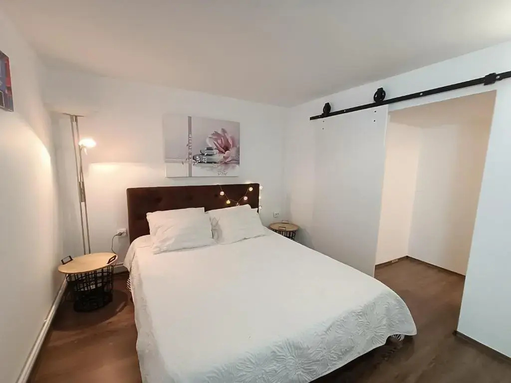 Lovely 1-bedroom apartment close to the centre