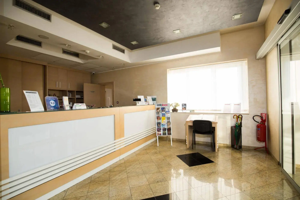 Euro Garni Hotel - Général
