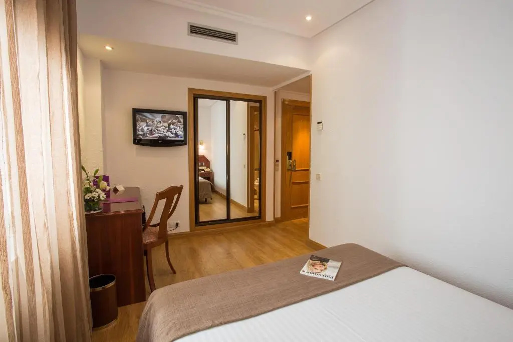 Hotel Zentral Ramiro I Oviedo - Chambres