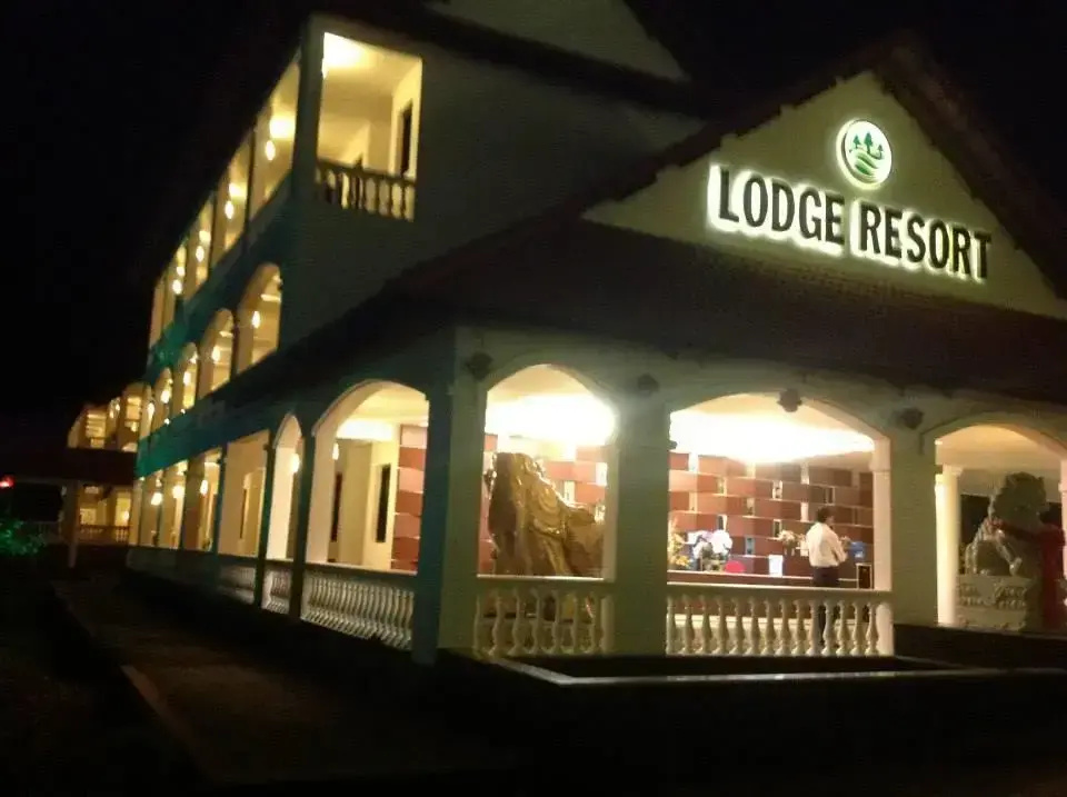 Dak Nong Lodge Resort