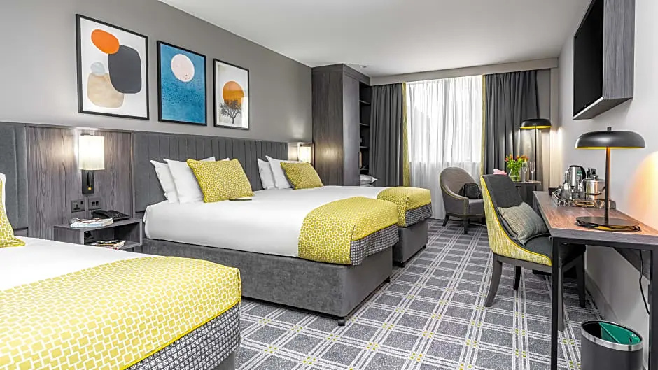 The Plaza Hotel - Chambres