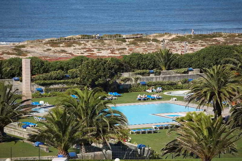 Beach & Waterfront