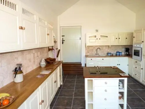Home Farm Cottage