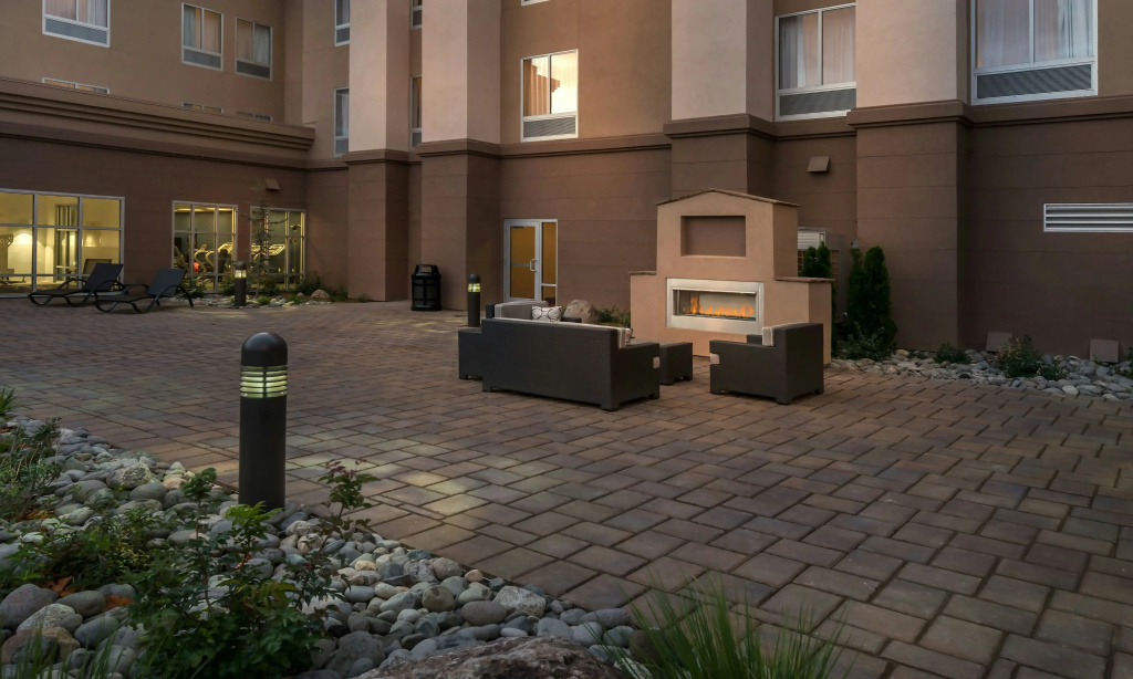 Hampton Inn & Suites Reno West