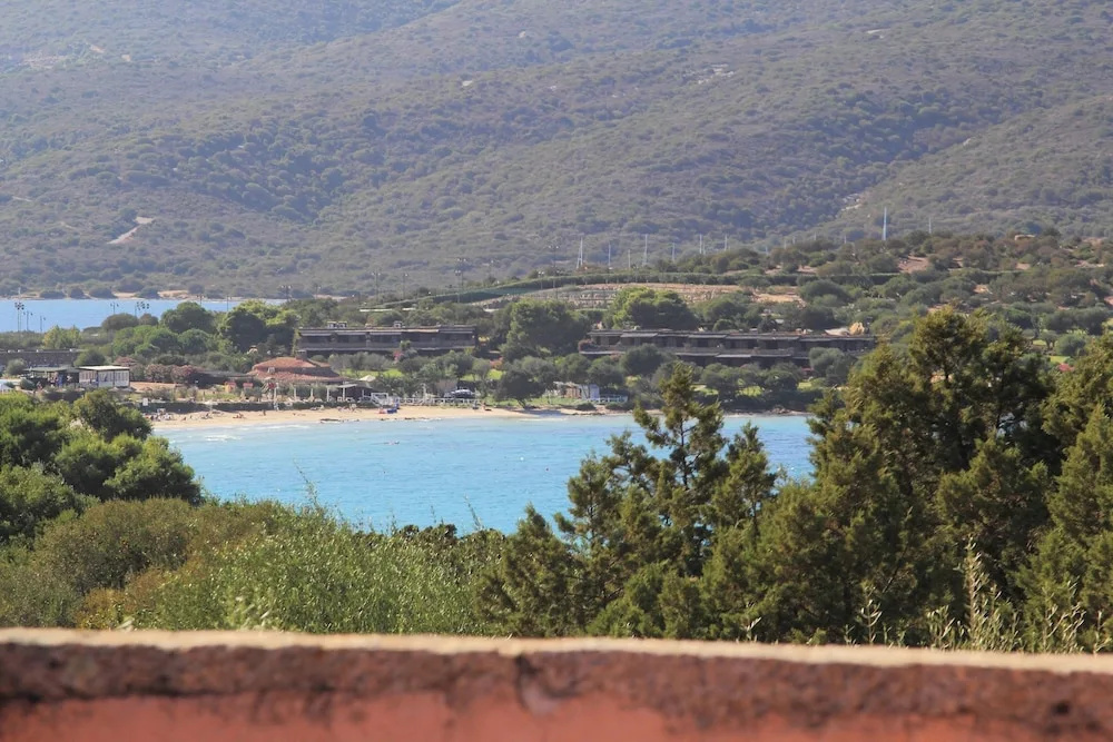 Beach & Waterfront