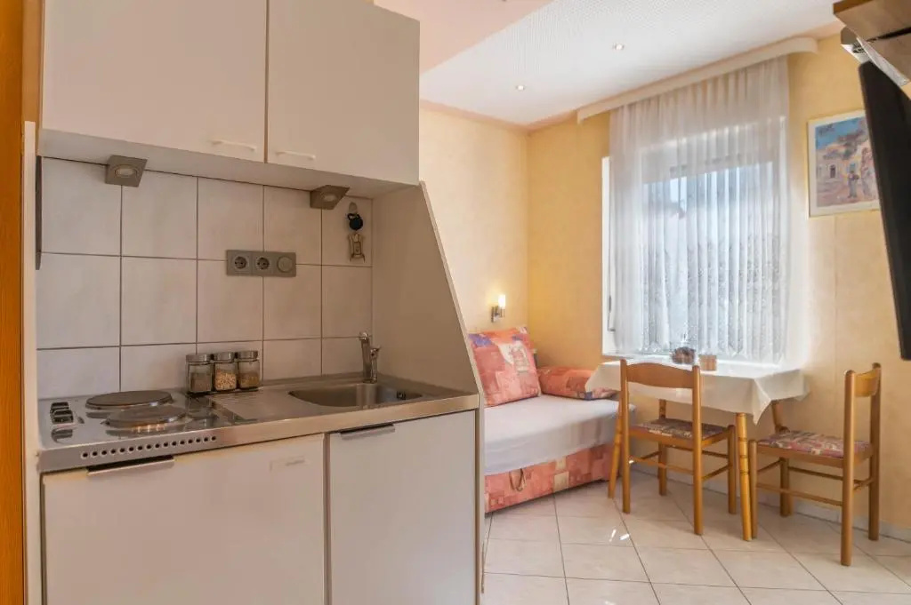1 Bedroom Apartment with balcony
