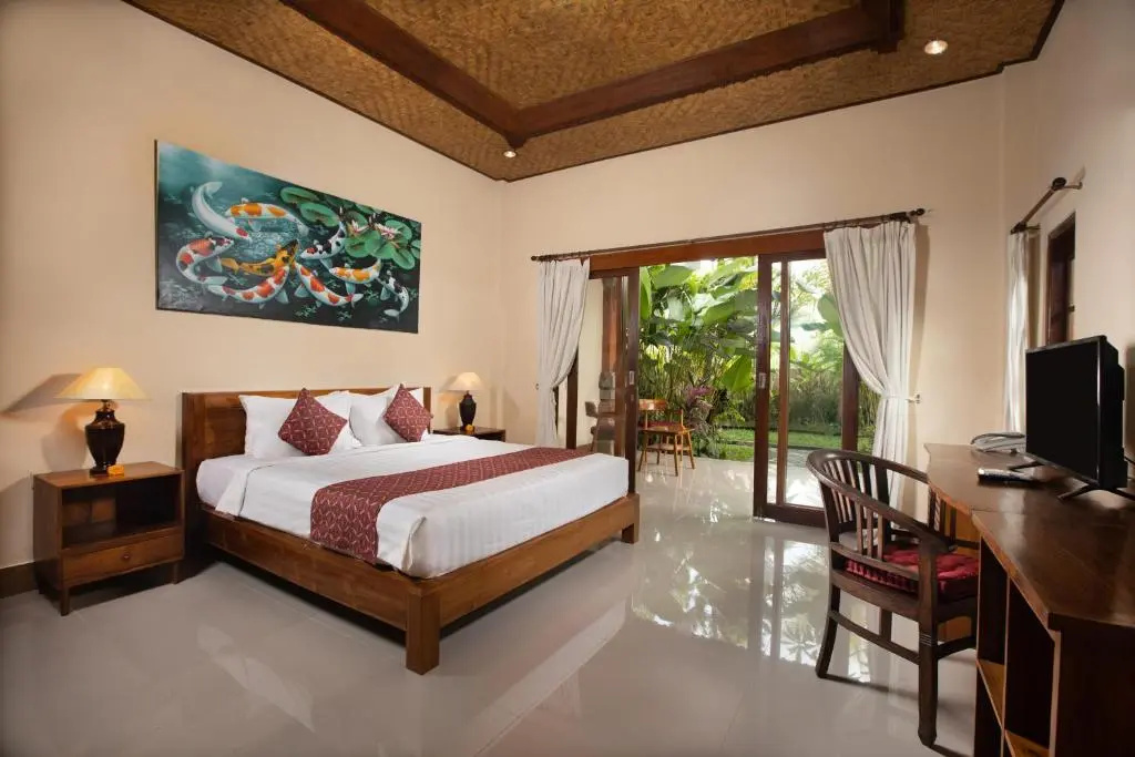 Deluxe Double room with garden view (full double bed)