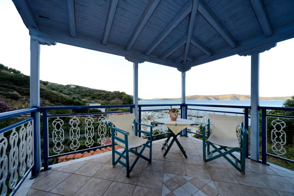 Standard Double room with sea view (full double bed)