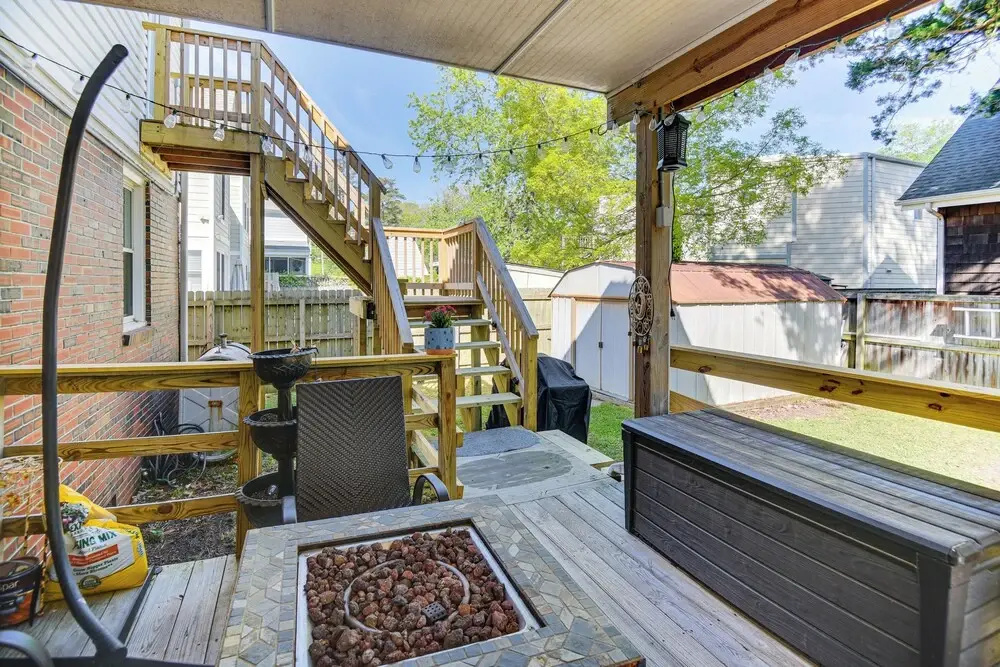 Pet-friendly Virginia Beach Abode w/ Deck & Grill!