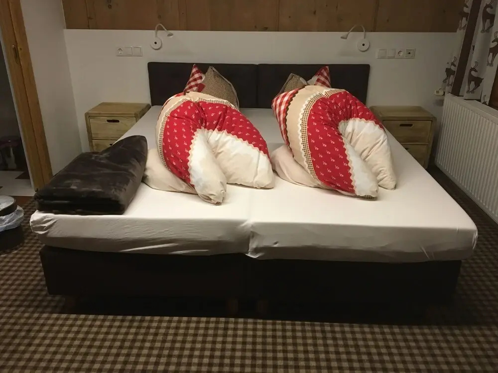 Superior Double room with balcony and with mountain view (full double bed)