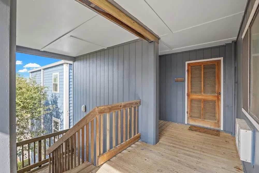 Steps to Sand! 3rd-floor North Topsail Beach Condo