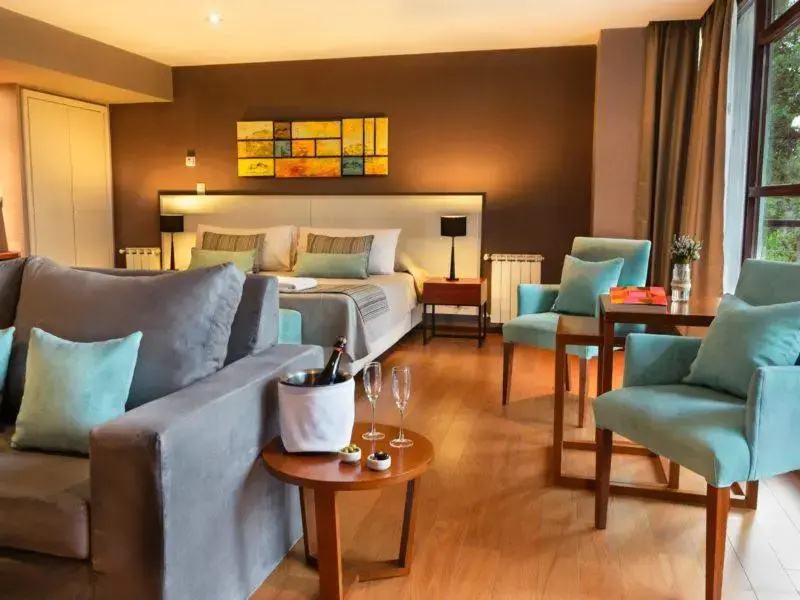 Deluxe Suite with balcony