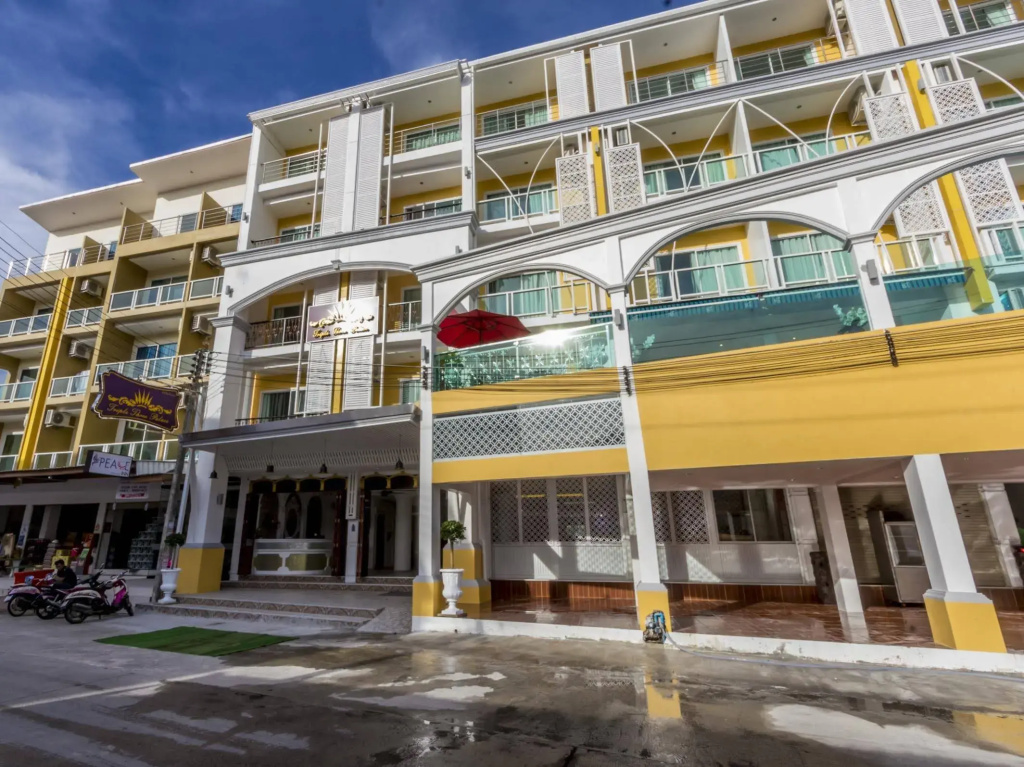 Hotel photo 13