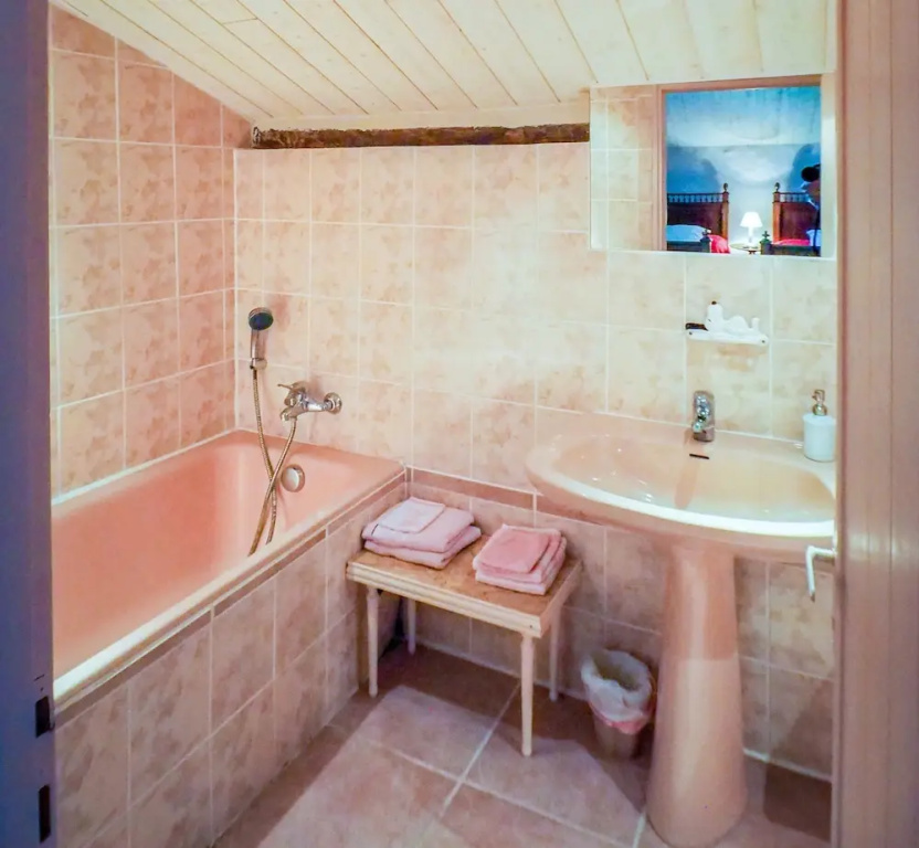 Afficher la photo 8 — Holiday Home in Saint-laurent-de-la-salle With Pool