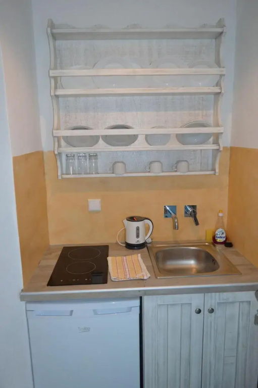 Double Studio with balcony (full double bed)