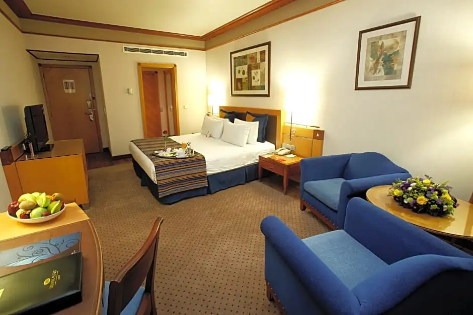 1 Bedroom Double Suite (full double bed)