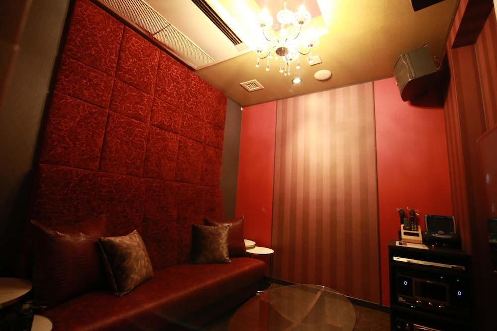 Отель Hotel Bali An Resort Shinjuku Island - Adults only в Токио