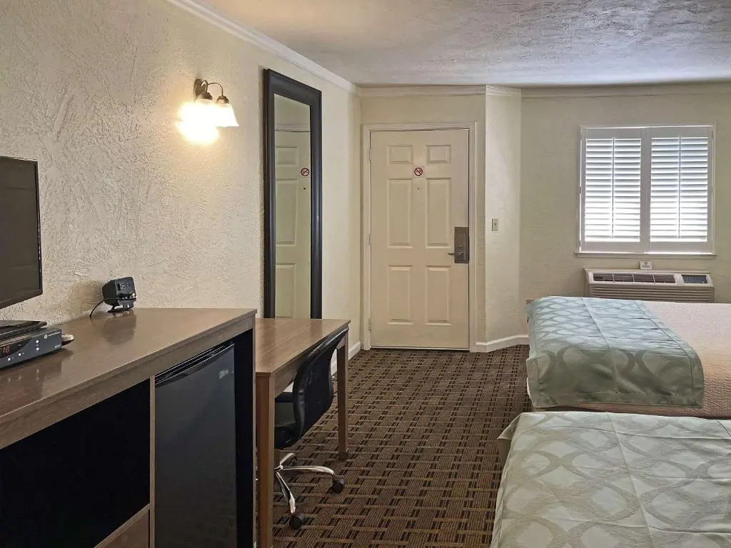 Baechtel Creek Inn - Chambres