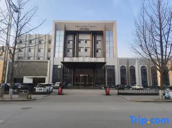 De Long Yuan Hotel