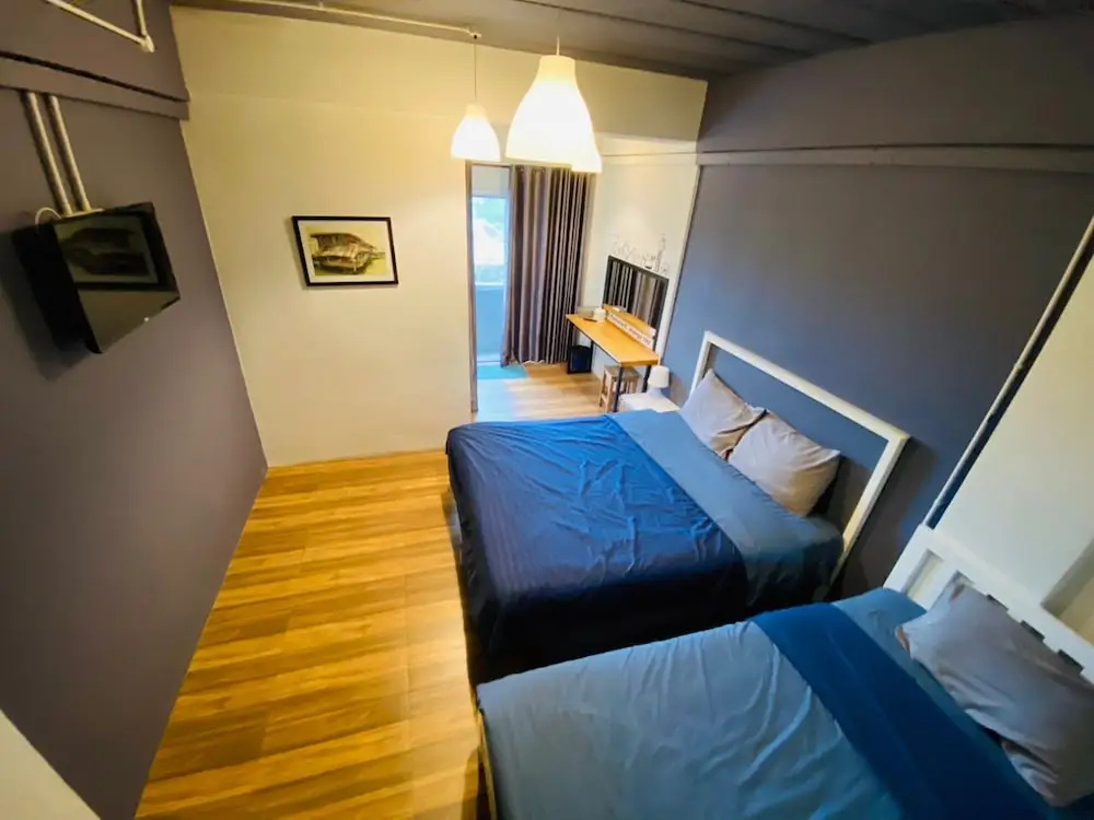 Standard Triple room with balcony