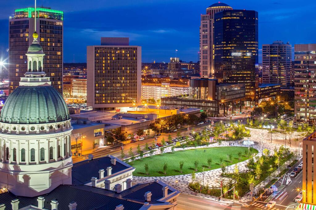 Call Girls St Louis
