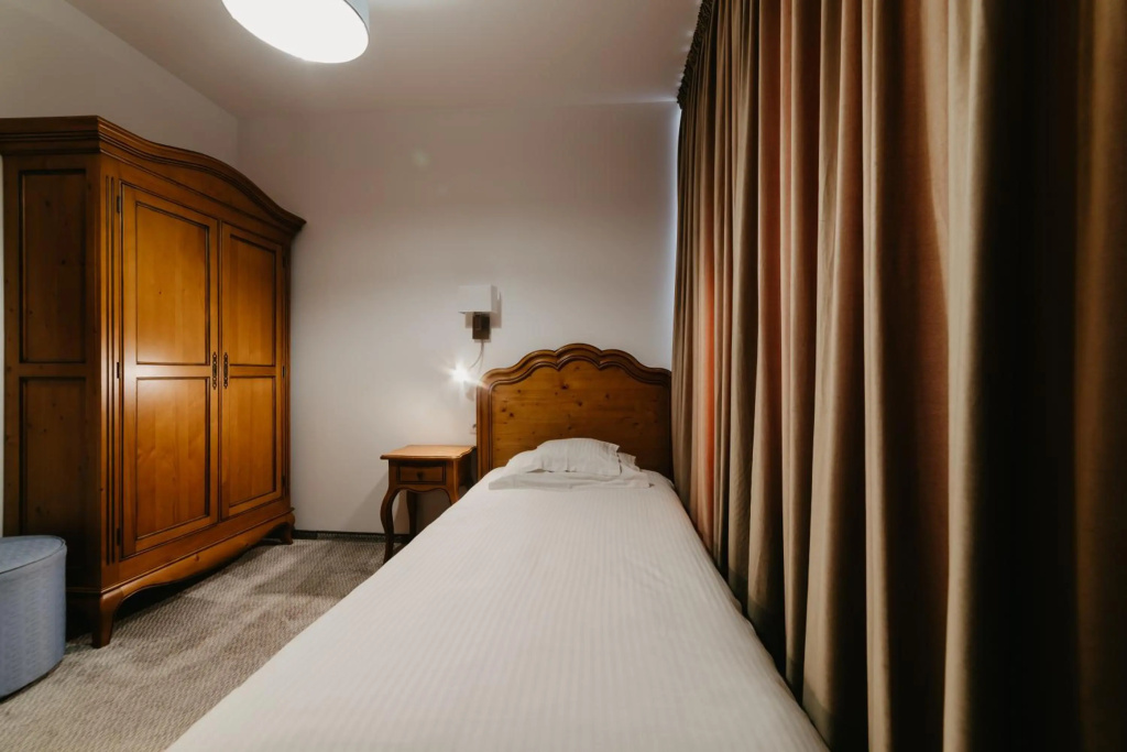 Hotel Meteor Cluj — 5