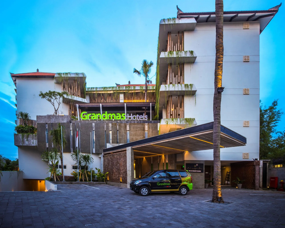 Grandmas Tuban Hotel — фото