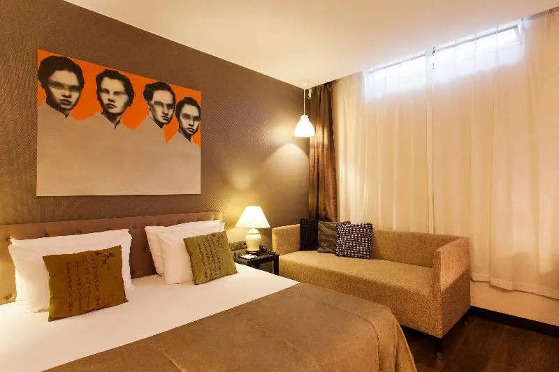 Low budget Double room (full double bed)