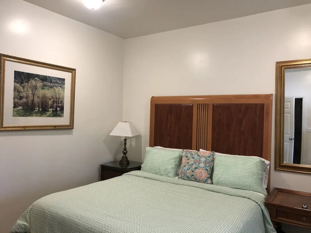 Quadruple Suite