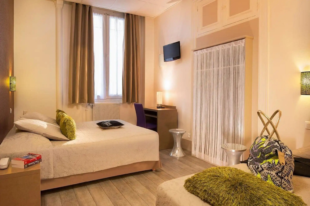 Bedroom