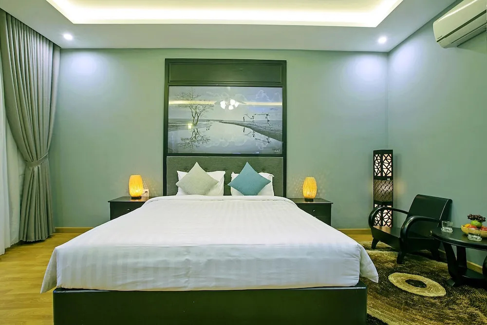 Deluxe Double room with view (full double bed)