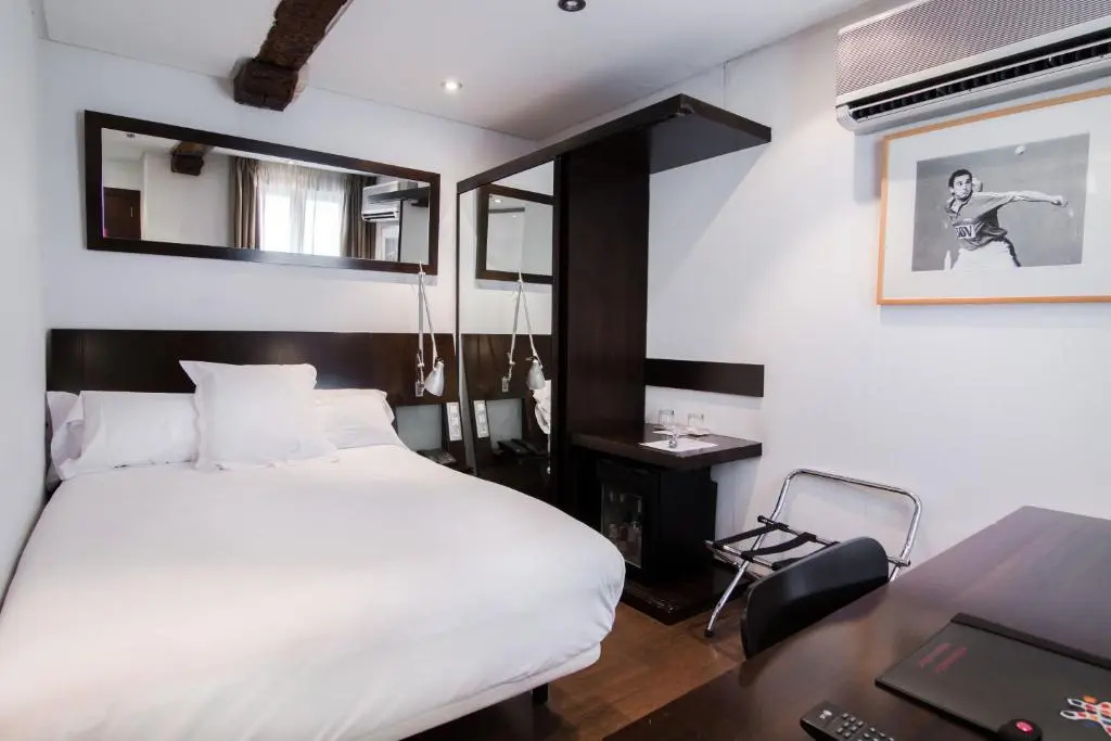Petit Palace Arana - Chambres