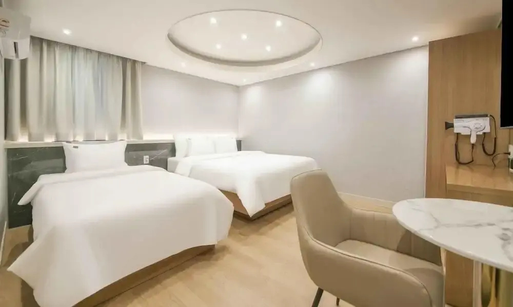 Superior Double room (twin beds)