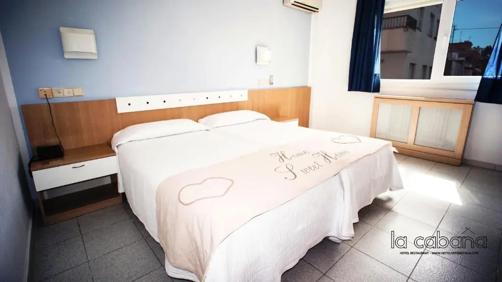 Standard Double room (full double bed)