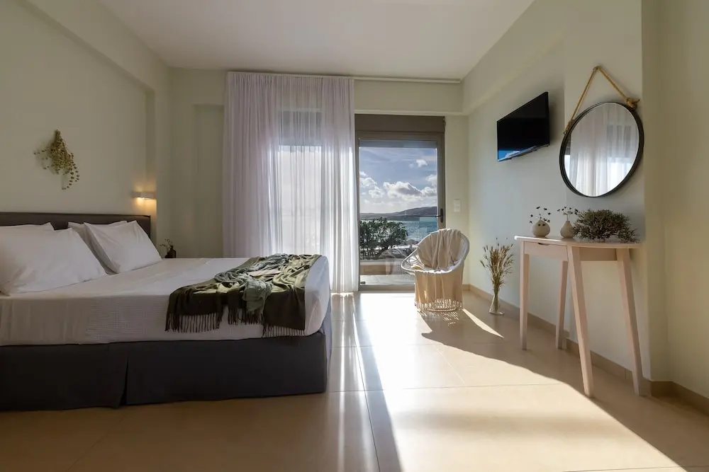 Superior Studio with balcony and with sea view