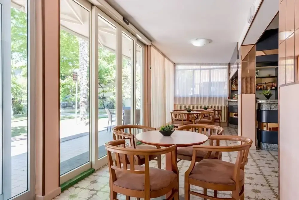 Hotel photo 8