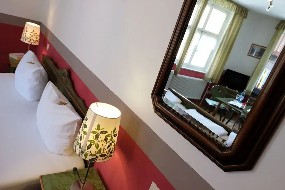 Romantica Hotel Blauer Hecht - Chambres