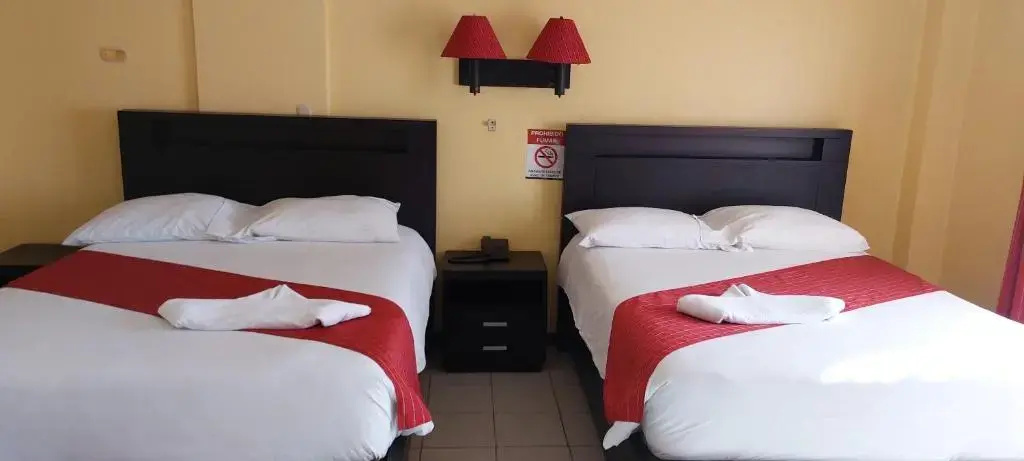 Lucky's Hotel y Casino - Chambres