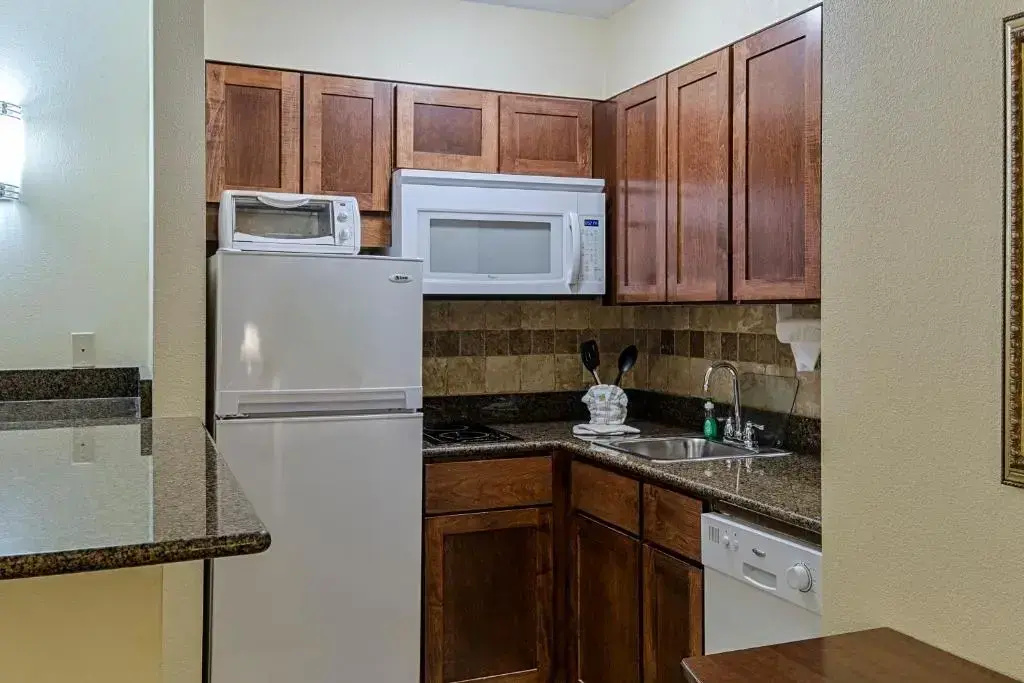 Staybridge Suites Harrisburg by IHG - Chambres
