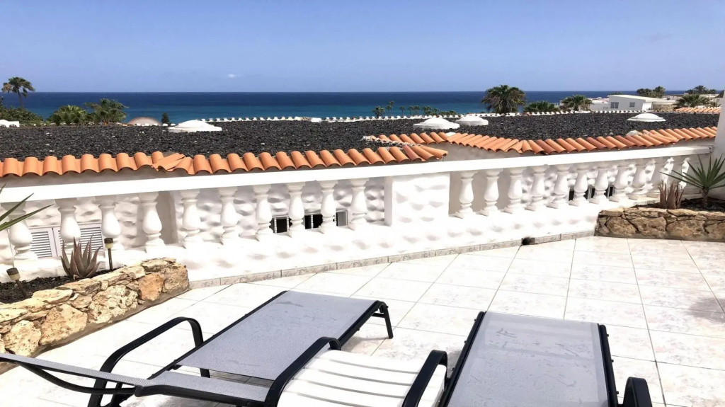Top Seaside powered by SolymarCalma