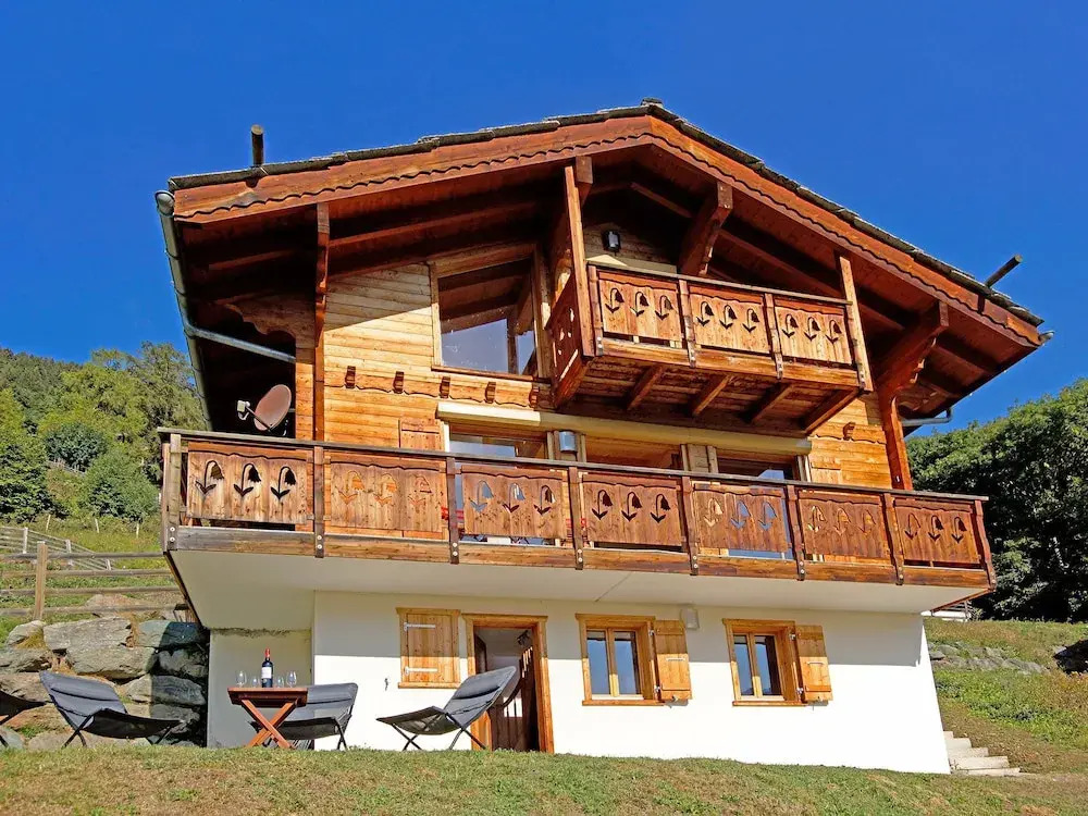 Beautiful Chalet In The Ski Resort Quatre Vallees