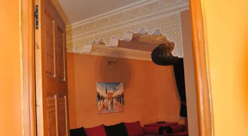 Azlef Apartments
